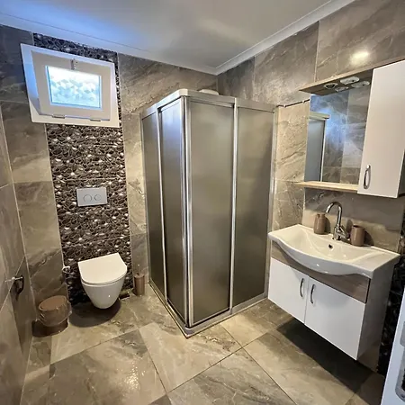 Ersahin Apartment Kas